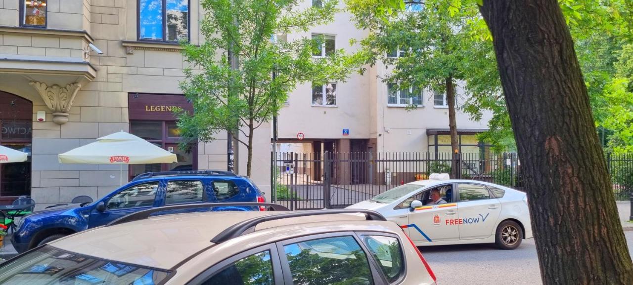 Emily Studio Warsaw Ngoại thất bức ảnh